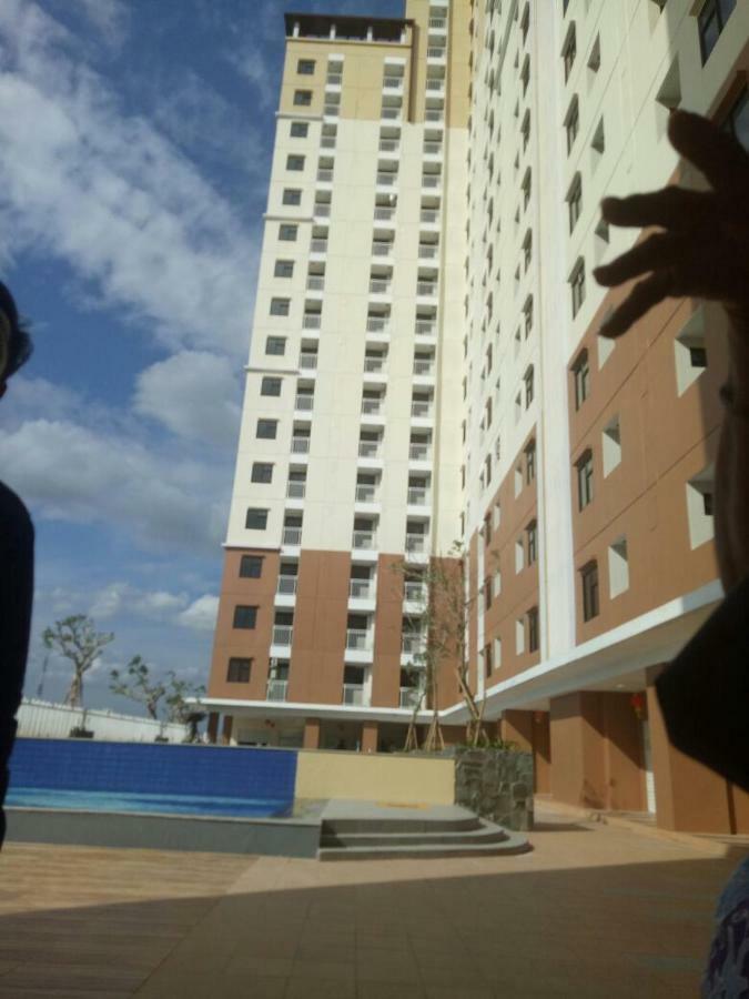 Betos Apartment Bekasi Extérieur photo